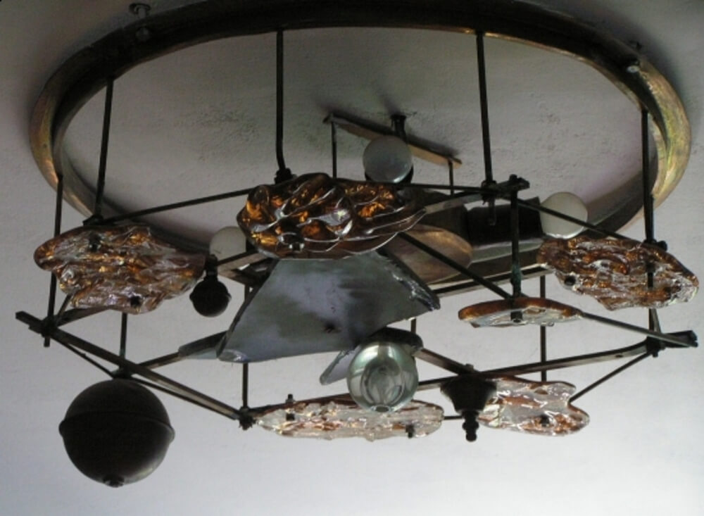 Lampy z recyklingu. Metal i szkło poużytkowe, Rzeźba użytkowa w domu, Remigiusz Dulko