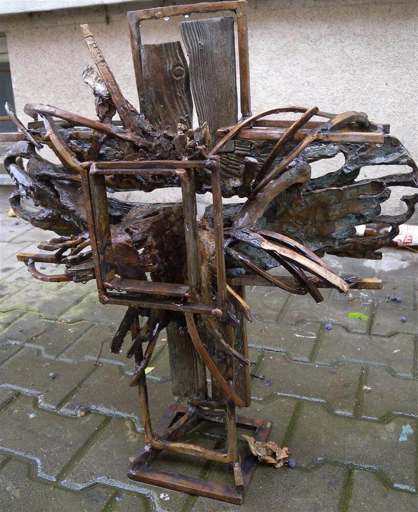 Krzyż rozświetlony, Rzeźba sakralna, Remigiusz Dulko
